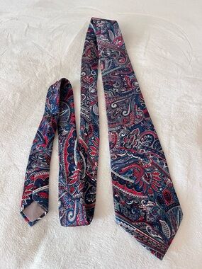 Dior Paisley Silk Tie in Navy, Red & White